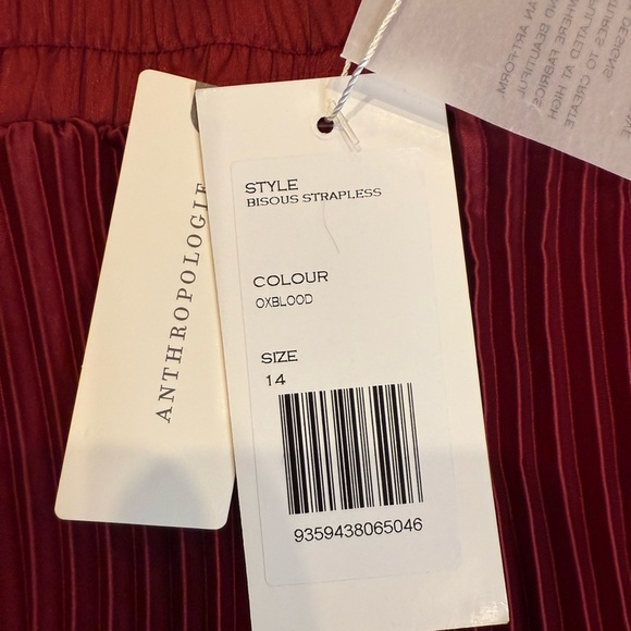 L’IDÉE Strapless Red cherry Pleated Gown Dress - Picture 8 of 15